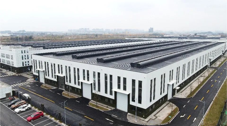 新增2條粉末噴涂線-這個(gè)動(dòng)力電池項(xiàng)目建設(shè)開始小規(guī)模試產(chǎn)！